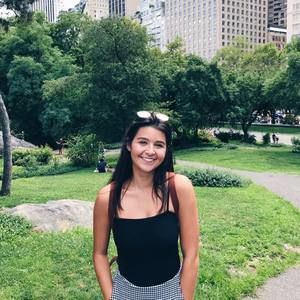 Meet your Posher, Carly